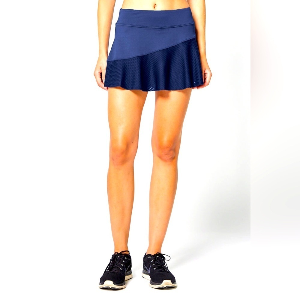 Like New Lija Multi Panel 13” Skort- L
